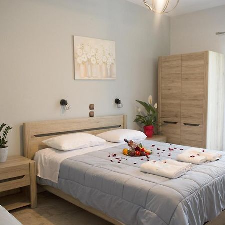 Marina Apartments, アギオス・ゴルディオス エクステリア 写真