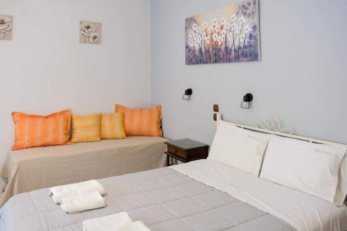 Marina Apartments, アギオス・ゴルディオス エクステリア 写真
